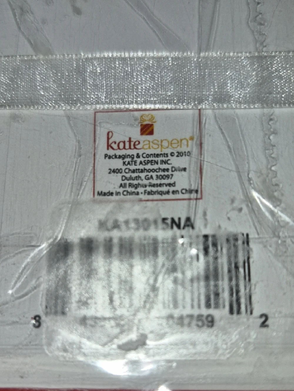 Kate Aspen Red and White Pizza Cutter Favor with Sheer Ribbon